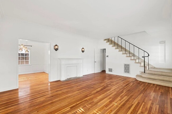 Photo - 426 N Maple Dr Unit 426
