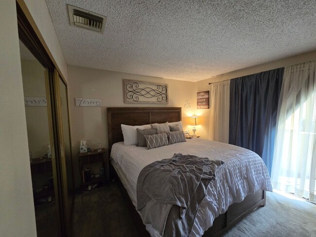 Photo - Charming 1 Bed 1 Bath in Hemet!