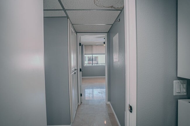 Photo - 1140 E Ocean, 325