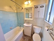 Full Bathroom - 10740 Galvin St
