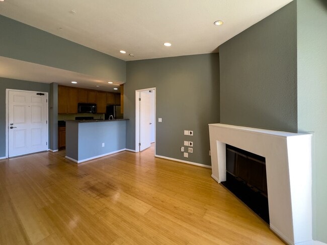Photo - 7160 Shoreline Dr Unit 4307