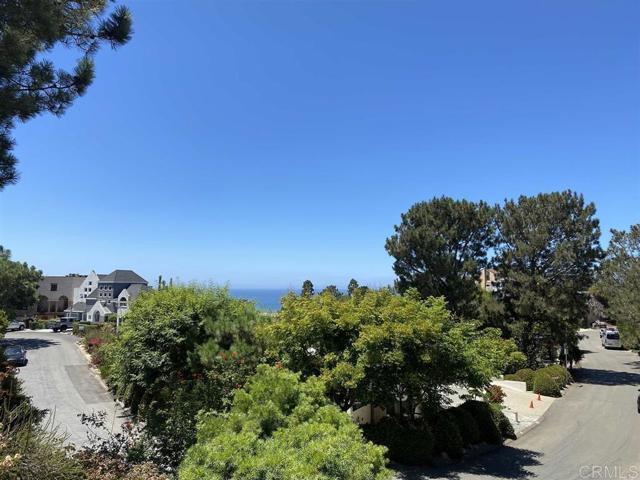 Photo - 13069 Via Latina