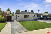 Photo - 16042 Knapp St