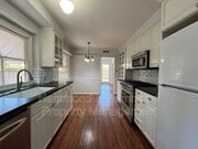 Photo - 22607 Collins St