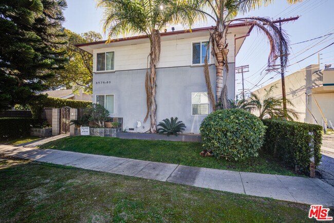 Building Photo - 8976 Cadillac Ave Unit 1/2