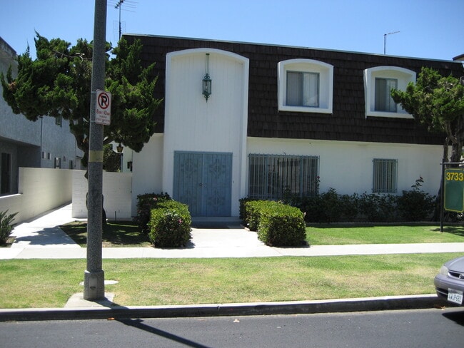 Street View of Building - 3733 Delmas Ter Apartments Unit 5