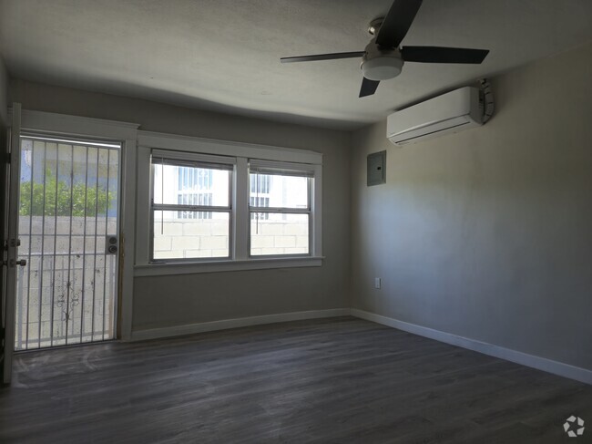 Building Photo - 209 W Ave 26 Unit 211 Rental