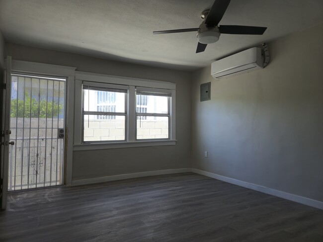 Photo - 209 W Ave 26 Apartments Unit 211