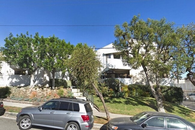 Photo - 10521 National Blvd Unit 106