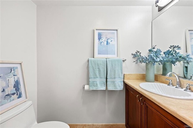 Photo - 1828 Glendon Ave Unit 102