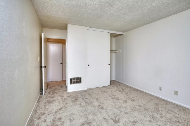 Photo - APT 92 Unit 92