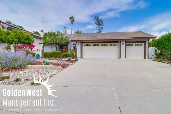 Building Photo - Captivating 3Bdm 2Ba Home in Rancho San Diego
