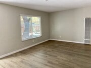 Photo - Charming 2 Bedroom in University Heights w... Apartment Unit 4341