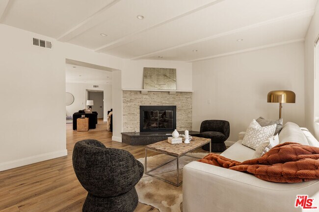 Photo - 23153 Gonzales Dr