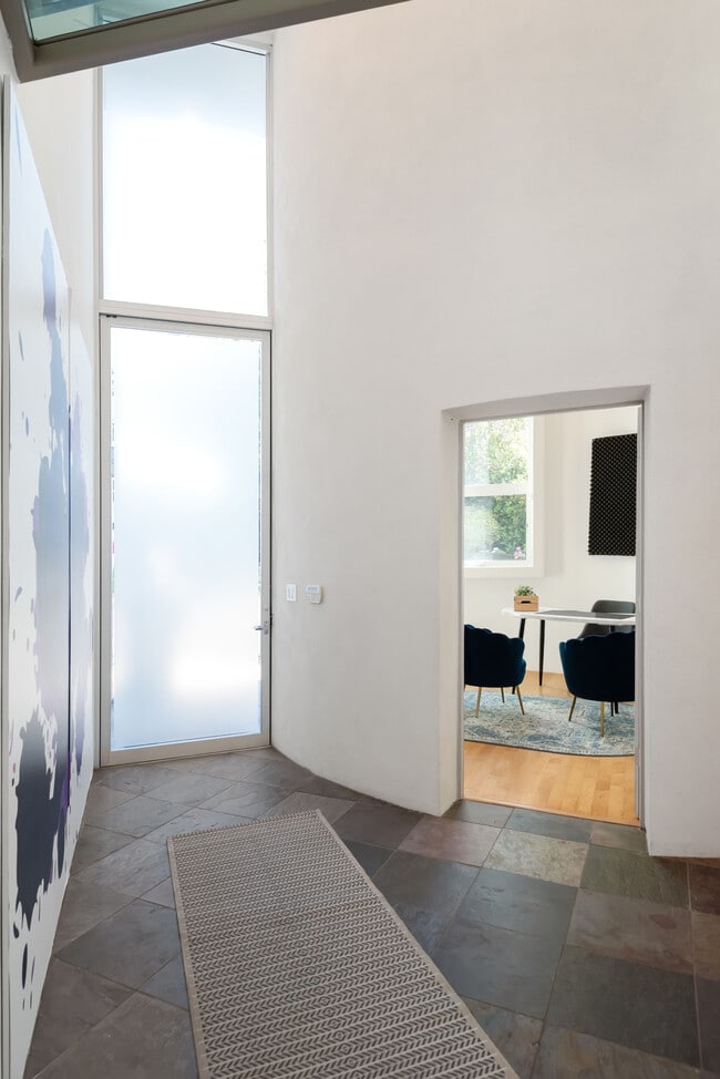 Photo - 1707 2nd St