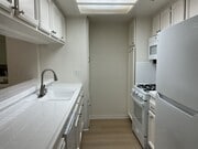 Photo - Los Caballeros #507 Unit 507