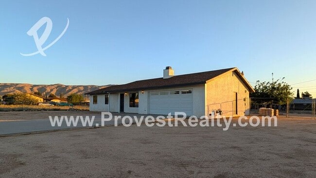 Building Photo - 10790 Sauk Rd