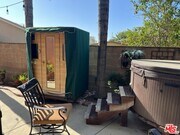 Photo - 729 Kenmore Cir