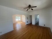 living room - 800 N Mansfield Ave Apartment Unit 800