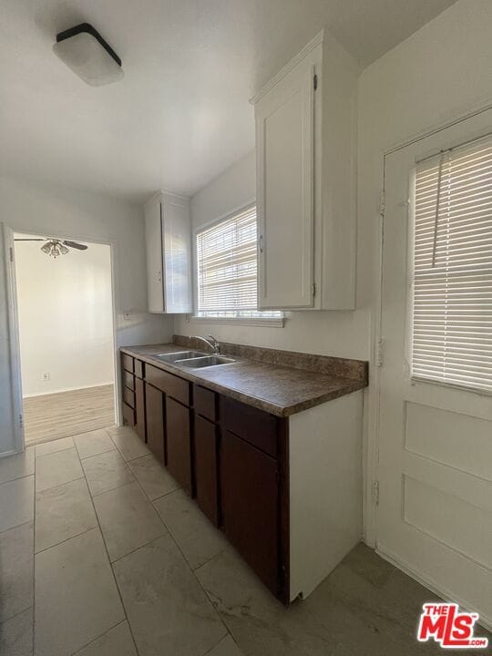 Photo - 10812 S Manhattan Pl