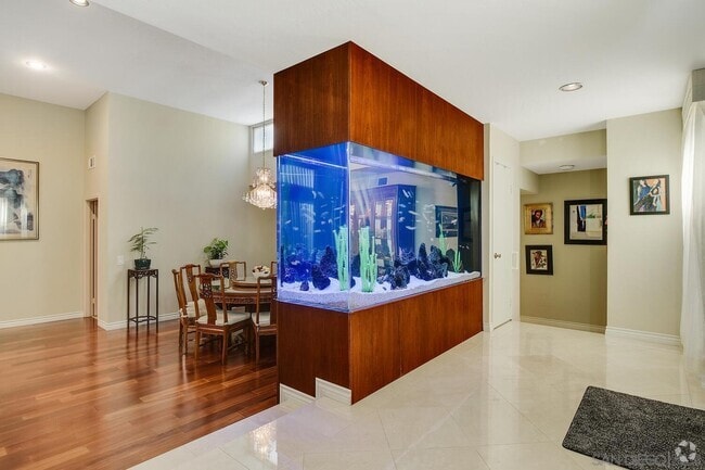 Building Photo - 6643 Caminito Hermitage Rental