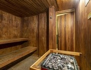 Sauna - 10535 Wilshire Blvd Unit 904