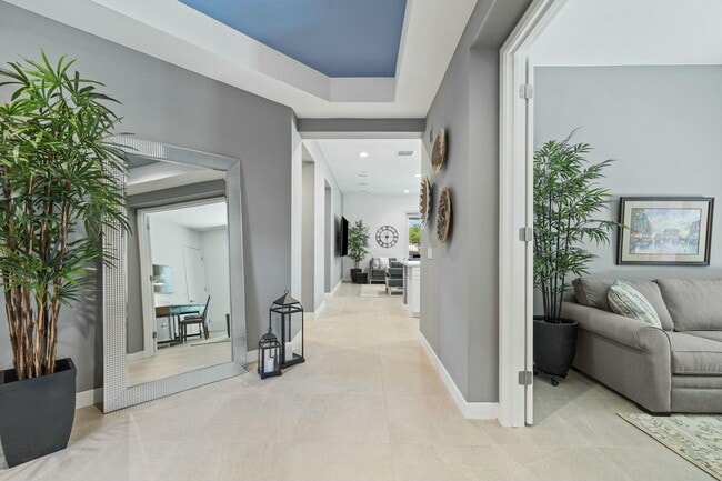 Photo - 302 Retreat Cir