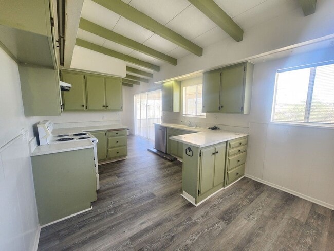 Photo - Newly Remodeled Large 3 Bedroom 2 Bath Home