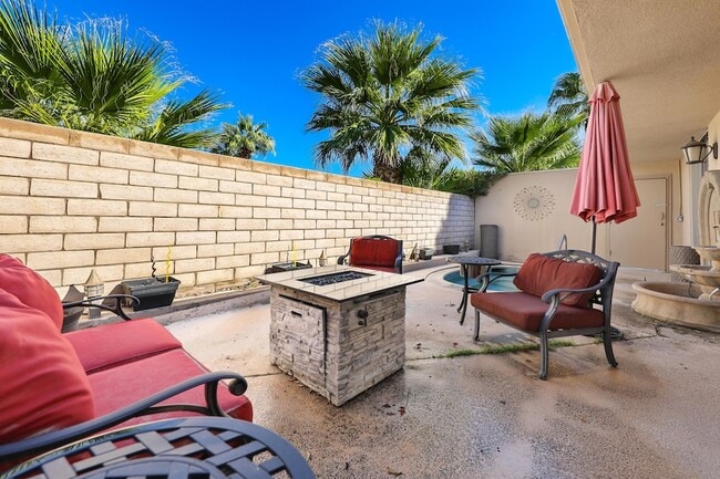 Photo - 42505 Adams St Unit 12