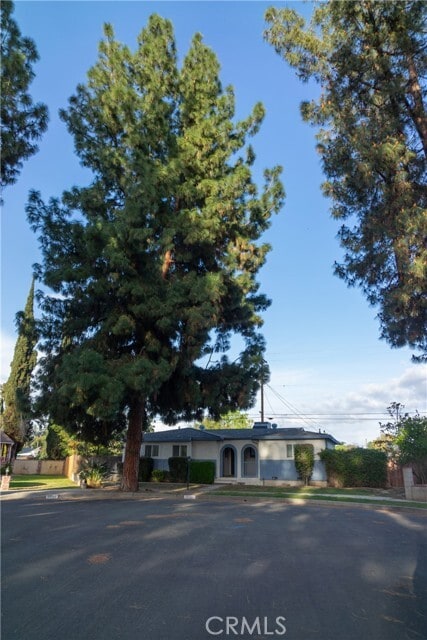 Building Photo - 20121 Comanche Ave