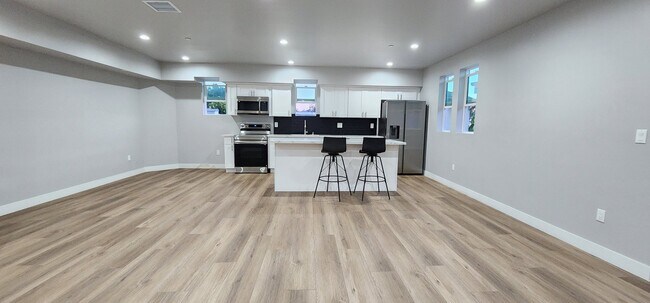 Photo - 2401 Redondo Blvd