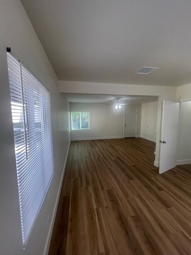 Photo - Gretna Unit 6307