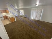 Photo - JUST LISTED!!! House