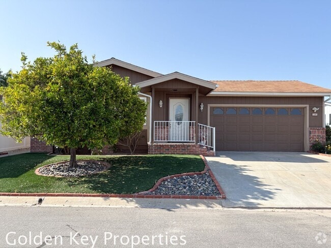 Building Photo - Welcome to the spacious single-level manuf... Rental