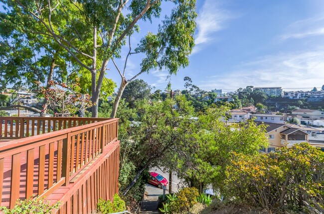 Reynard Way - Reynard Way Apartment Unit #C