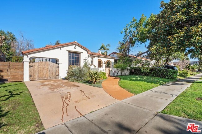 Photo - 10525 Tennessee Ave