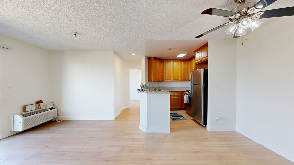 3D Tour - Chateau Regent Apartments
