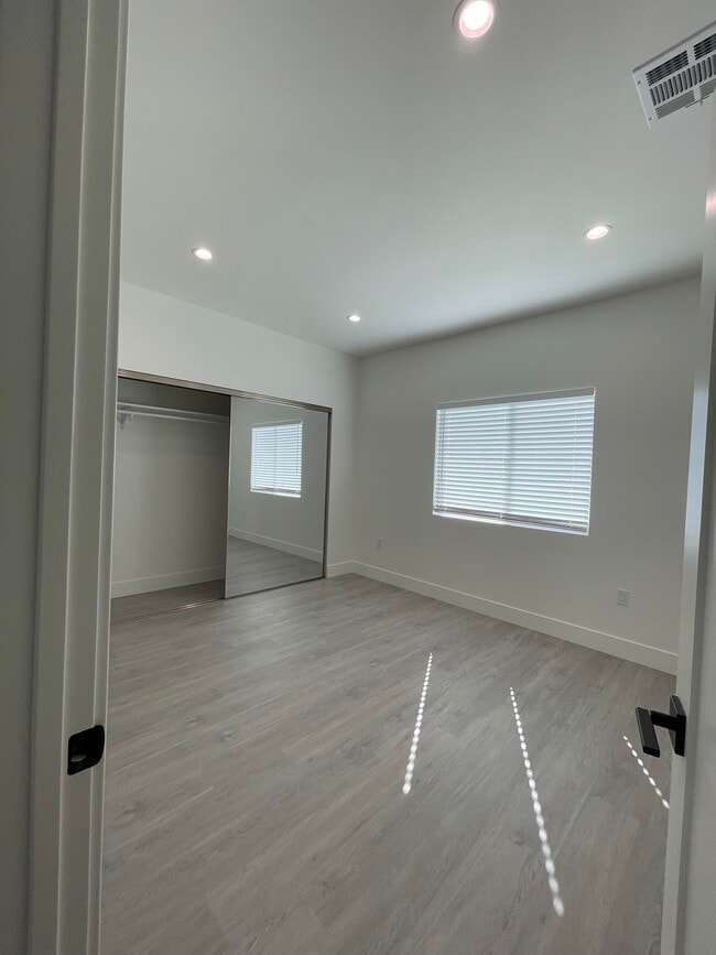 Bedroom 1 - 11308 Emelita St Unit Half