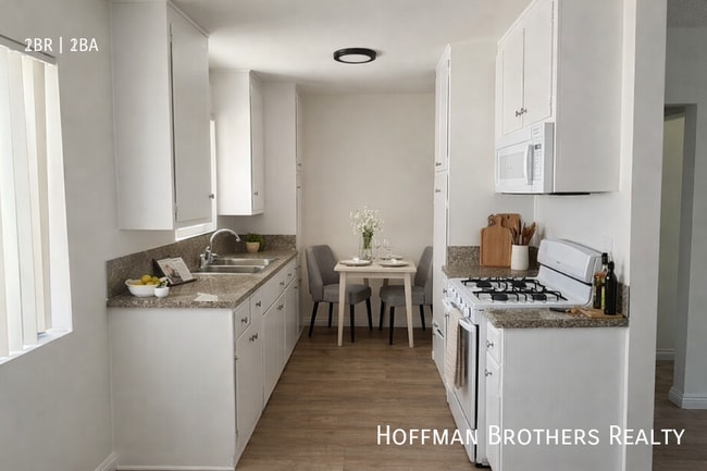 Photo - 5130 Yarmouth Ave Unit 50