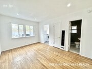 Photo - 13119 1/2 Venice Blvd-