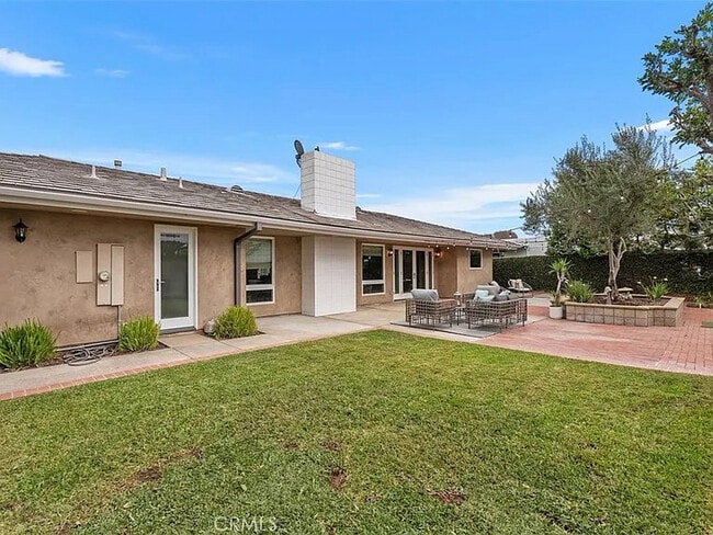 Photo - 1015 Nottingham Rd