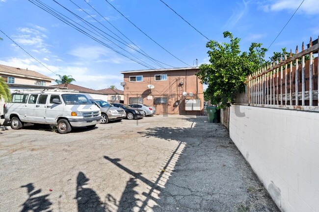 Photo - Unit 1