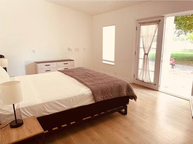 Photo - 82800 Avenue 58