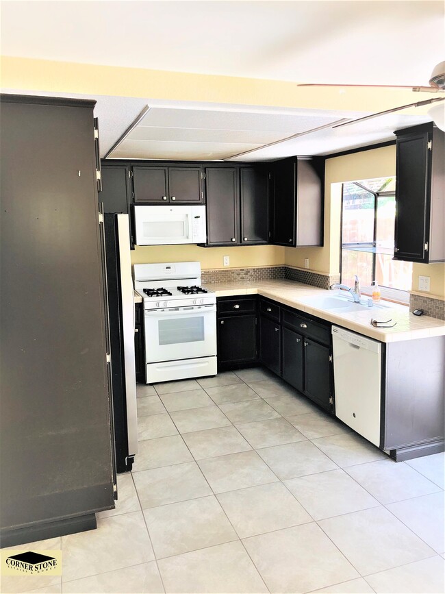 Photo - 273 Argus Way