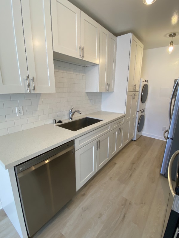 Photo - 1849 S Bentley Ave Unit 104