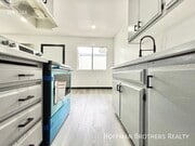 Photo - 8204 Langdon Ave Unit 27