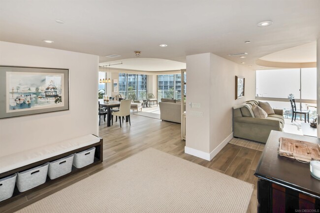 Photo - 1810 Avenida Del Mundo Unit 508