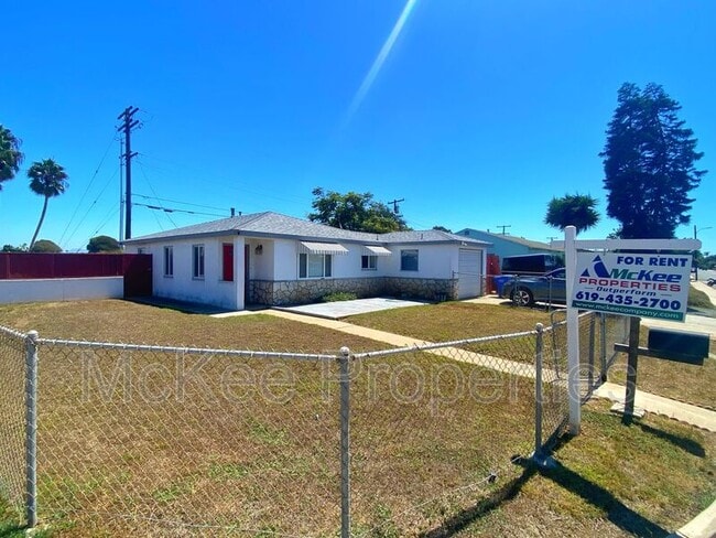 Building Photo - 903 4th St Rental