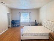 Photo - 929 W Duarte Rd Townhome