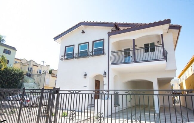 Photo - 1861 S Longwood Ave Unit 1861 S Longwood Ave